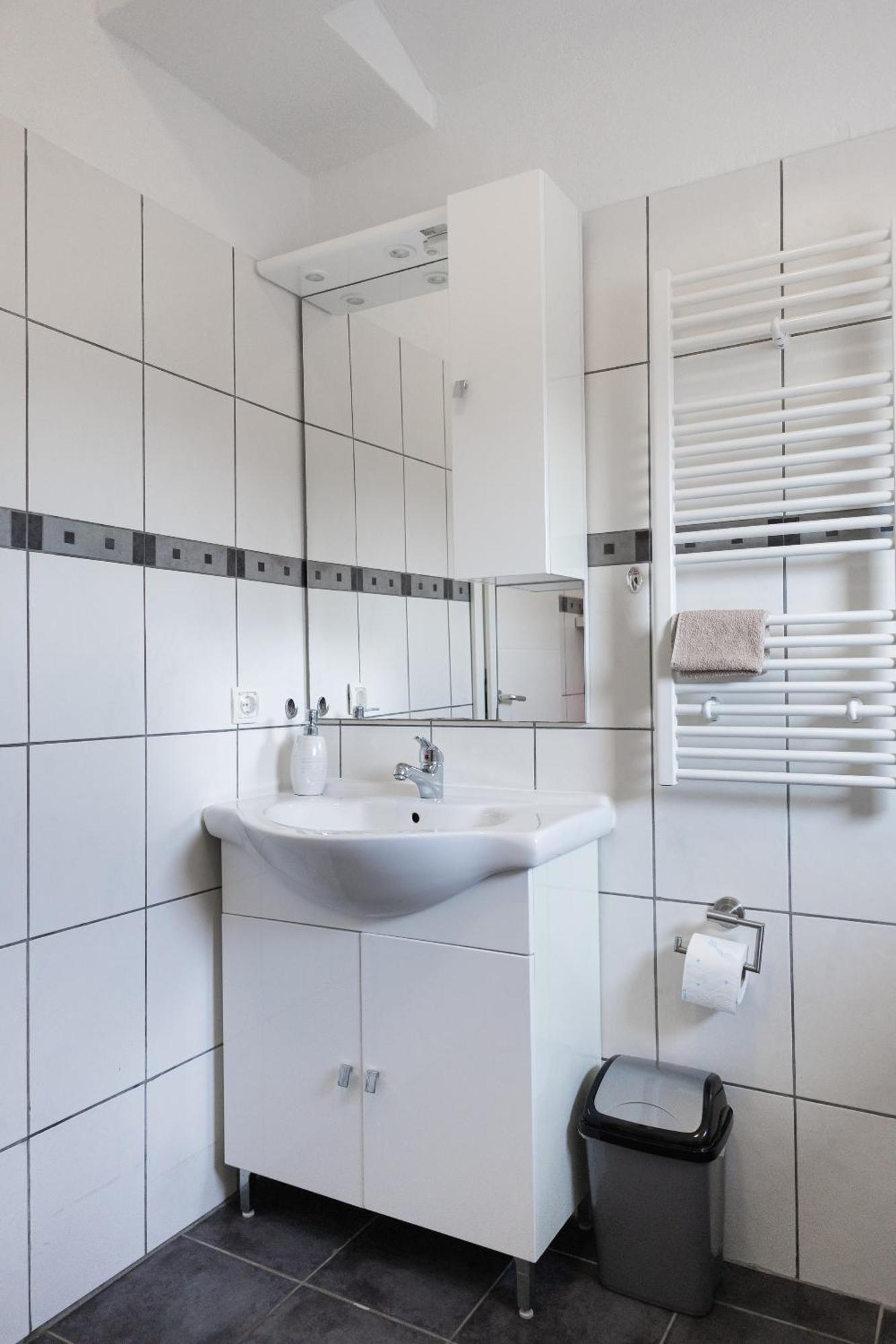Apartments Anita Kruševo Eksteriør billede
